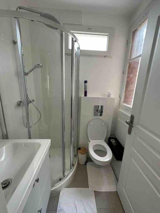 Le Saint-Mande Elegant Et Pratique, Metro 1 A Deux Pas Apartment Exterior photo